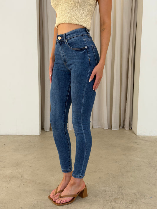 CHY JEANS - D. BLUE DENIM