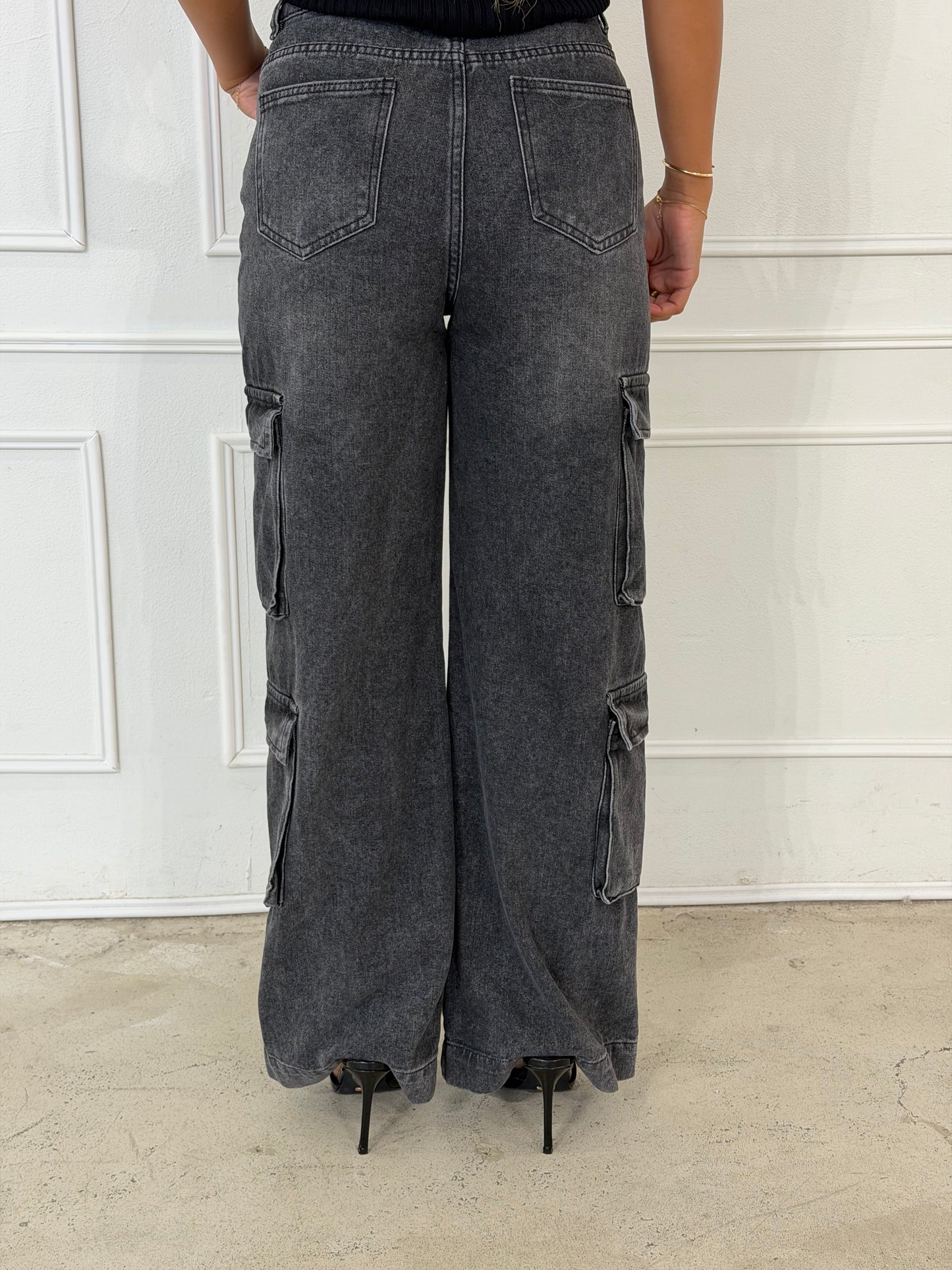 DAY TO DAY JEANS - WASHED DENIM