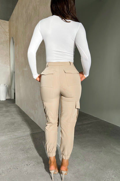 JISOO PANTS - BEIGE