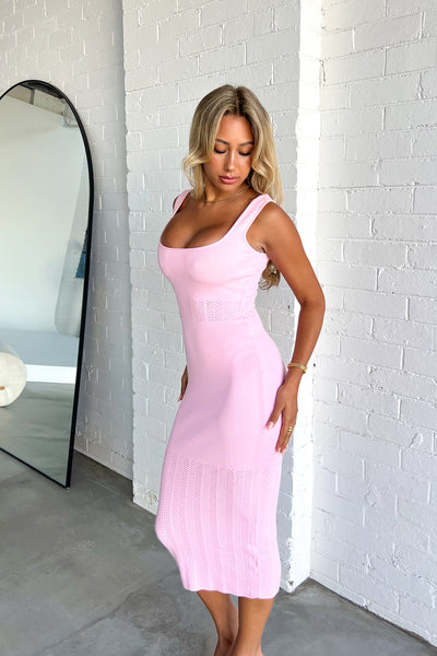 MIKAYLA DRESS - PALE PINK