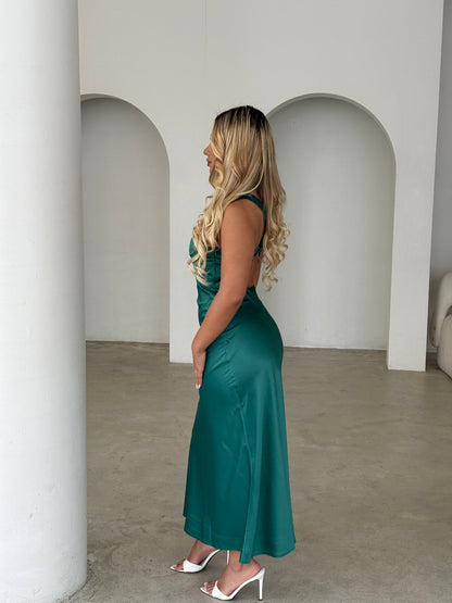 HANA DRESS - EMERALD GREEN