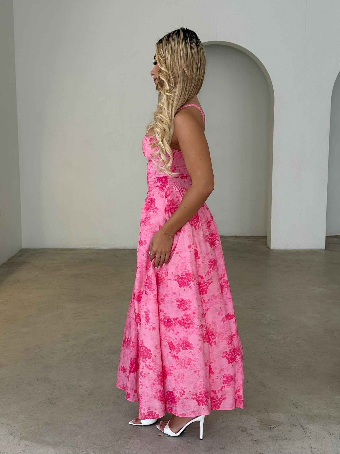 VIDA DRESS - HOT PINK
