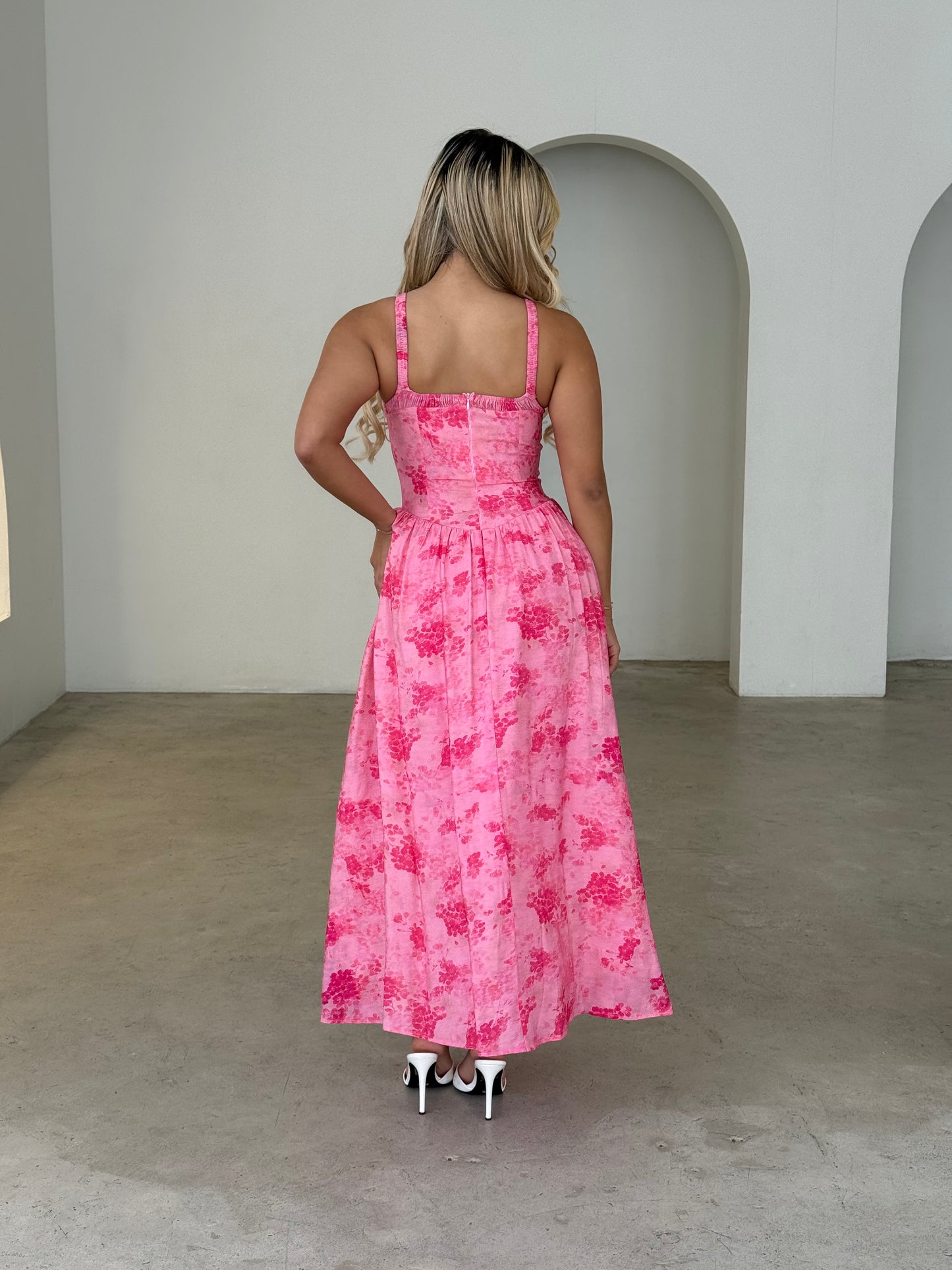 VIDA DRESS - HOT PINK