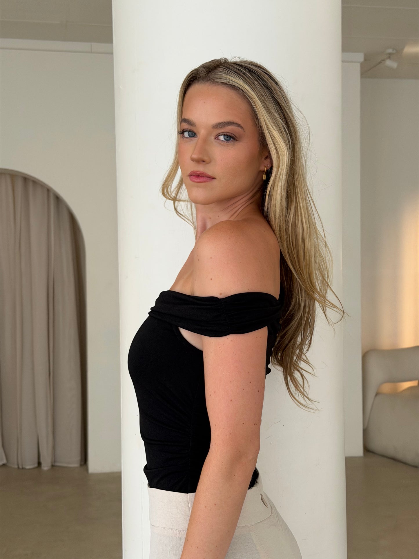 PENELOPE BODYSUIT - BLACK