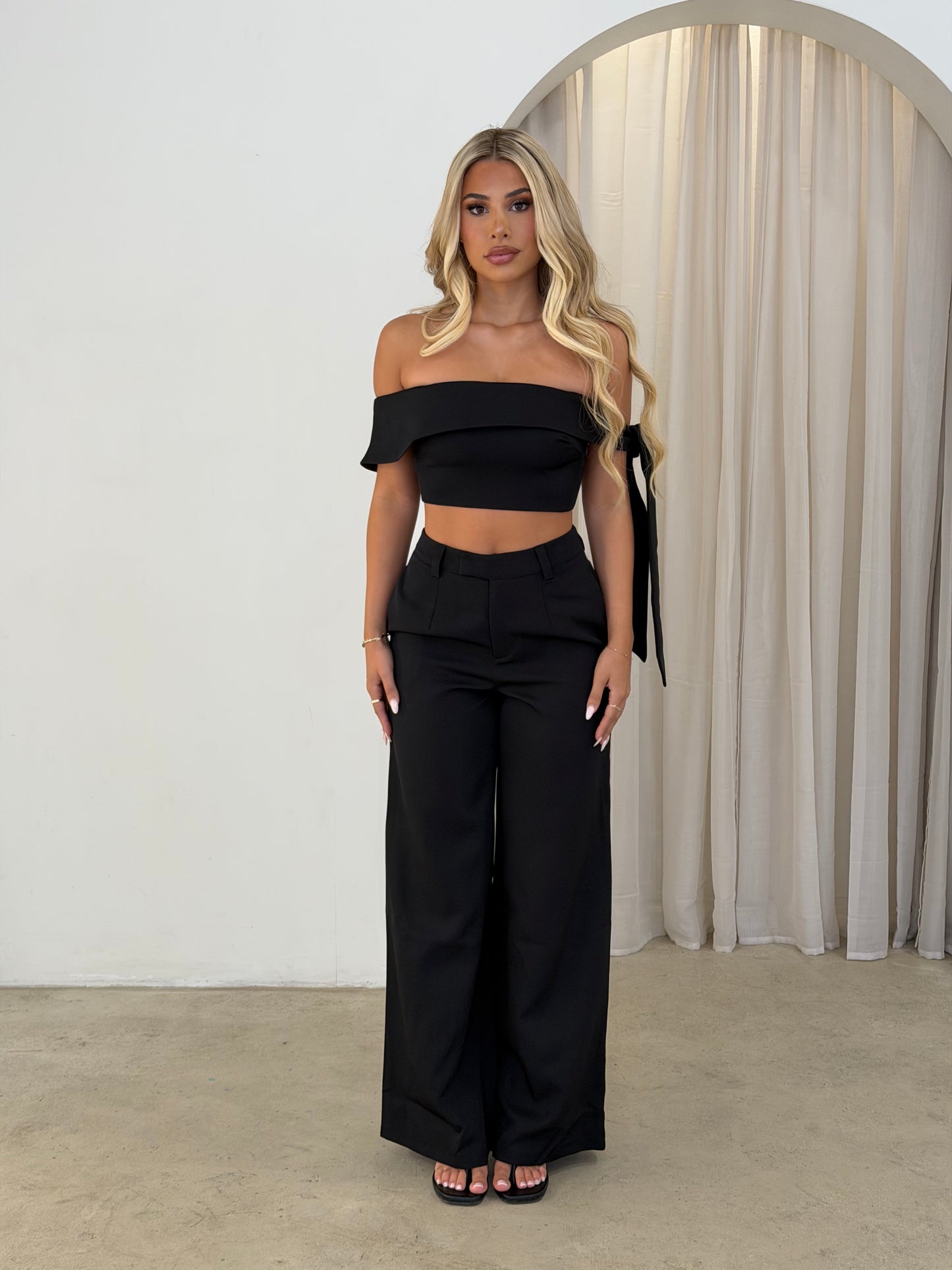 LILY SET - BLACK