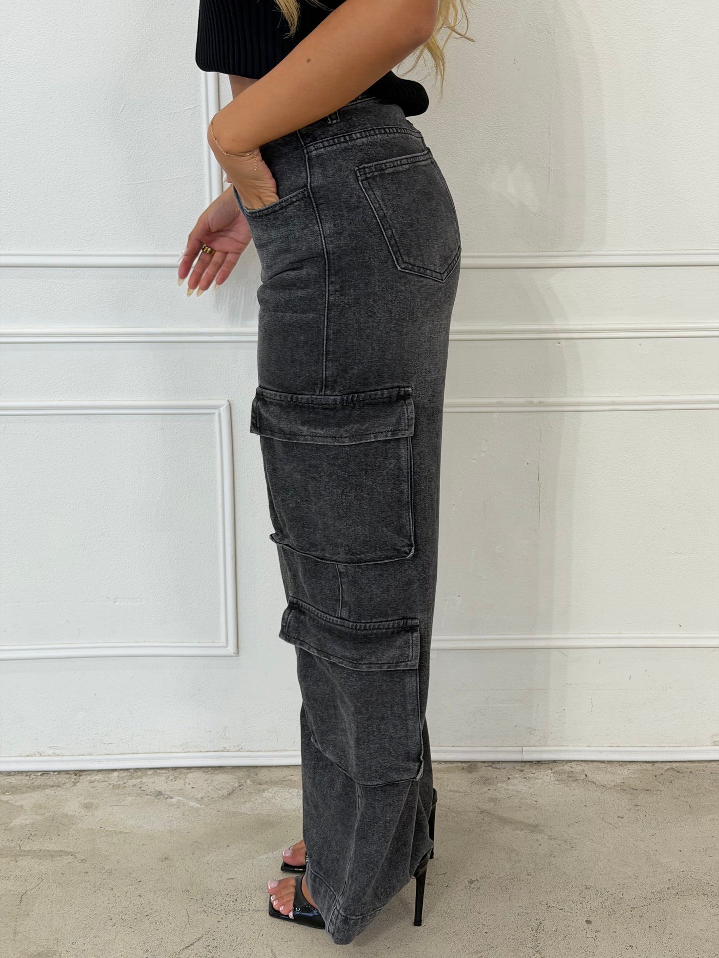 DAY TO DAY JEANS - WASHED DENIM