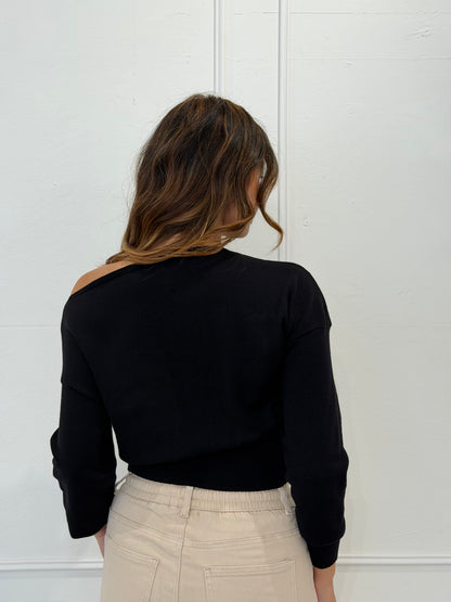 LOA KNIT TOP - BLACK