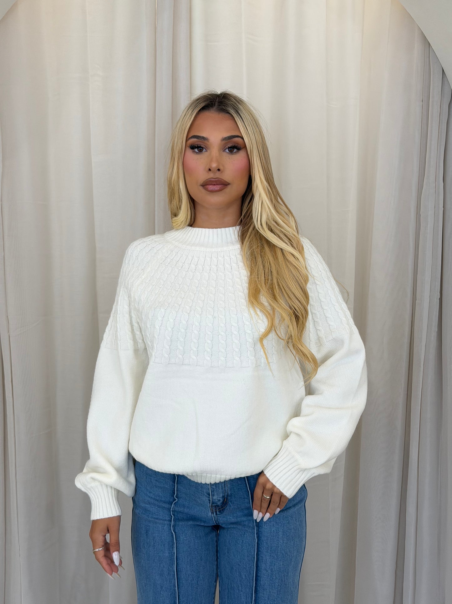LISHA KNIT TOP - WHITE