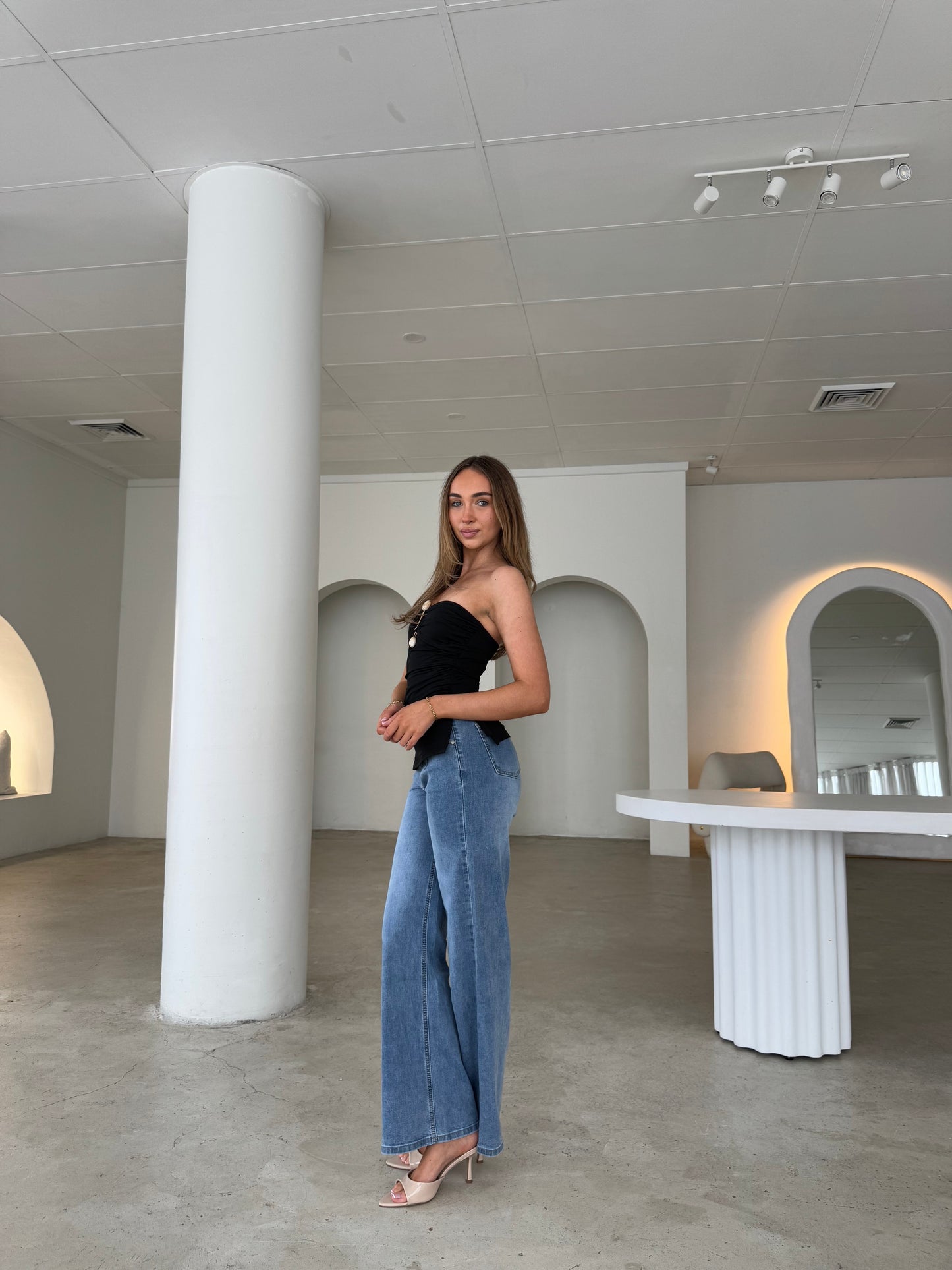 LIV JEANS - LIGHT DENIM