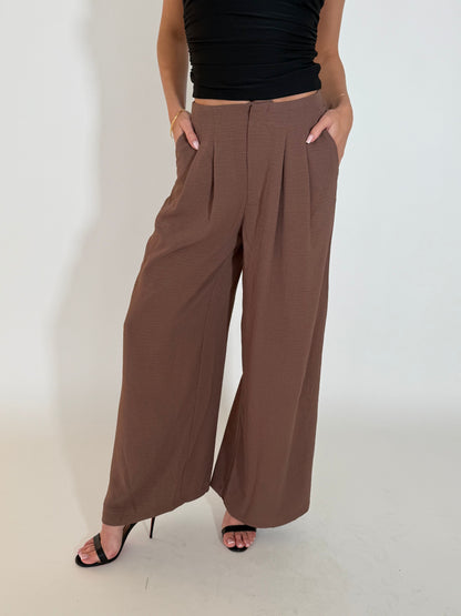 EVERLEE PANTS - CHOCOLATE