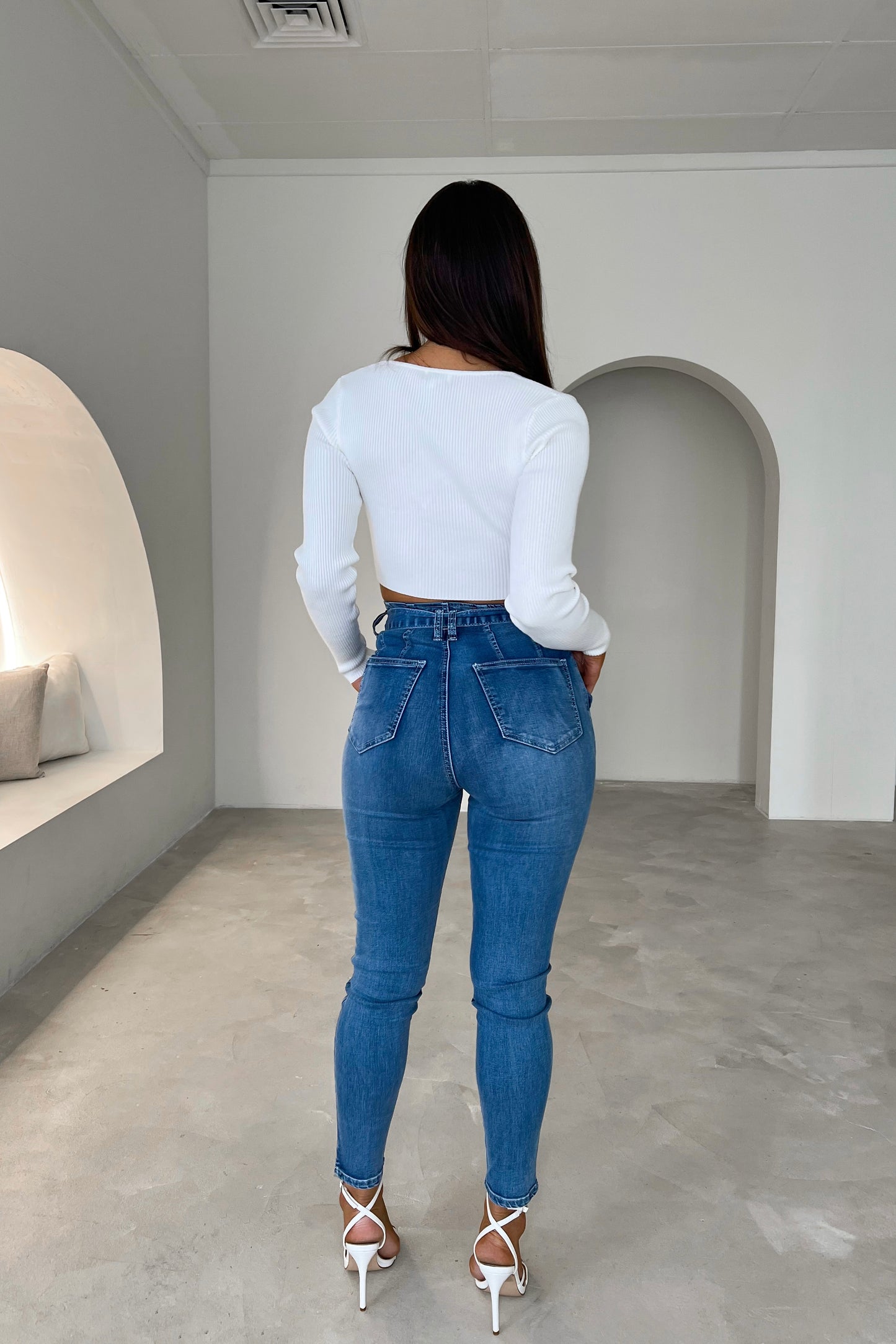 BACK UP TIE JEANS - DARK DENIM